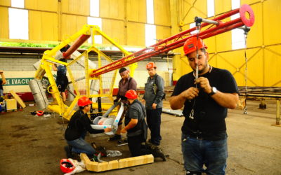 Instalación de boyas oceanográficas y recuperación de trampas de sedimentos en el Golfo de México