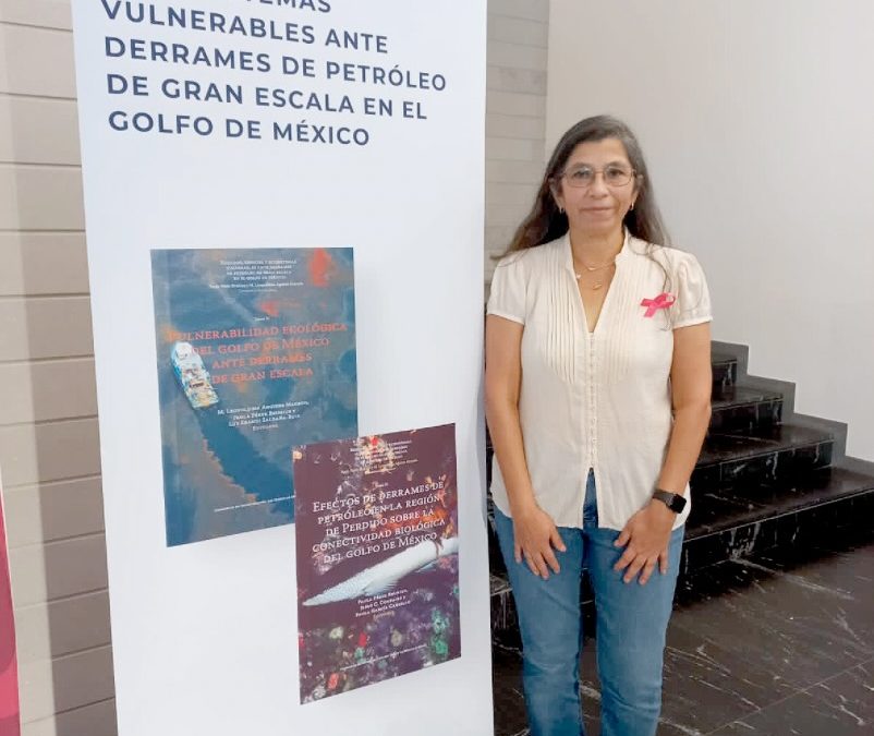 Presentan libros de la vulnerabilidad del Golfo de México ante un derrame petrolero